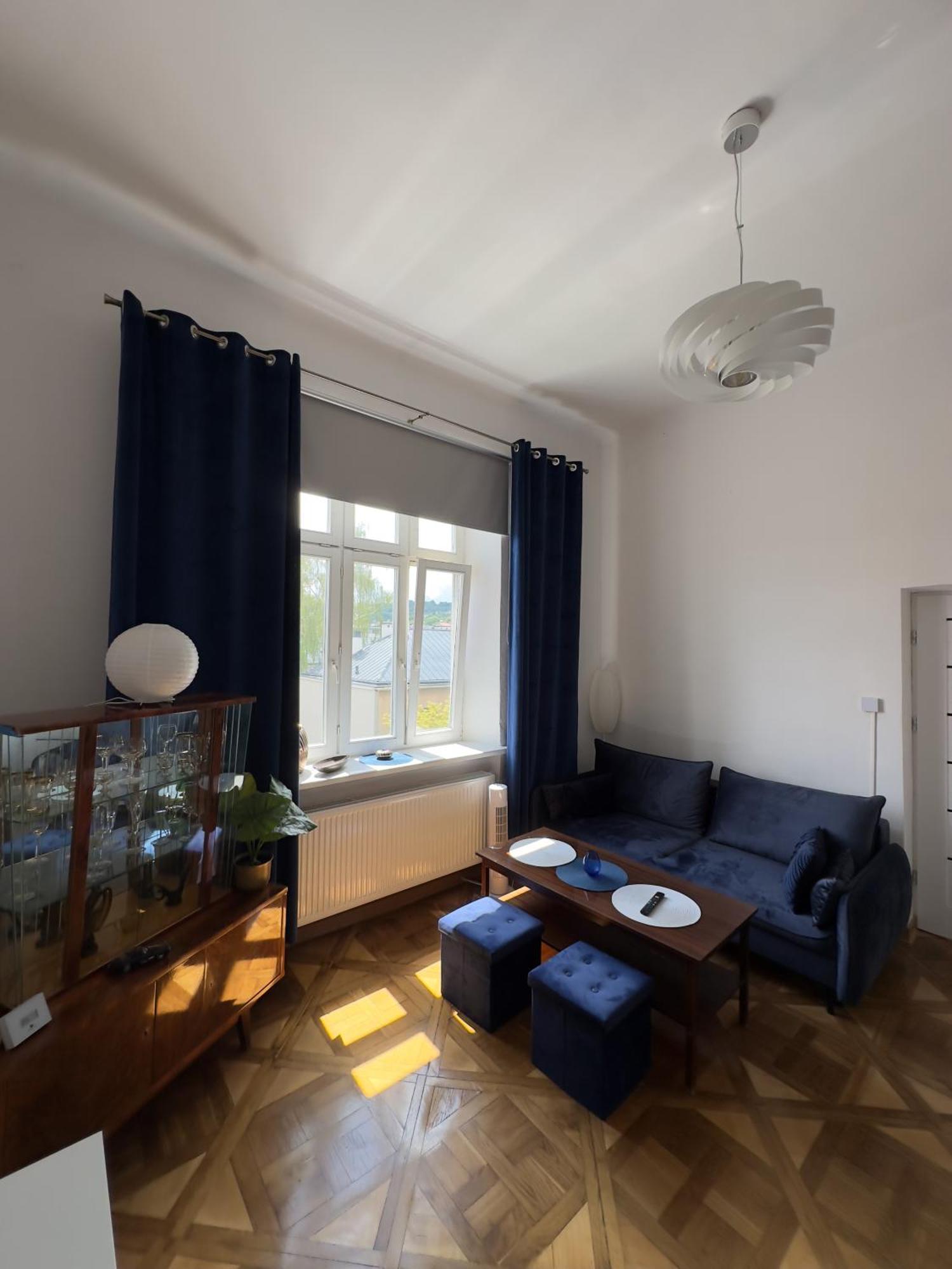 Sloneczne Studio Z Balkonem! Przemysl Bagian luar foto